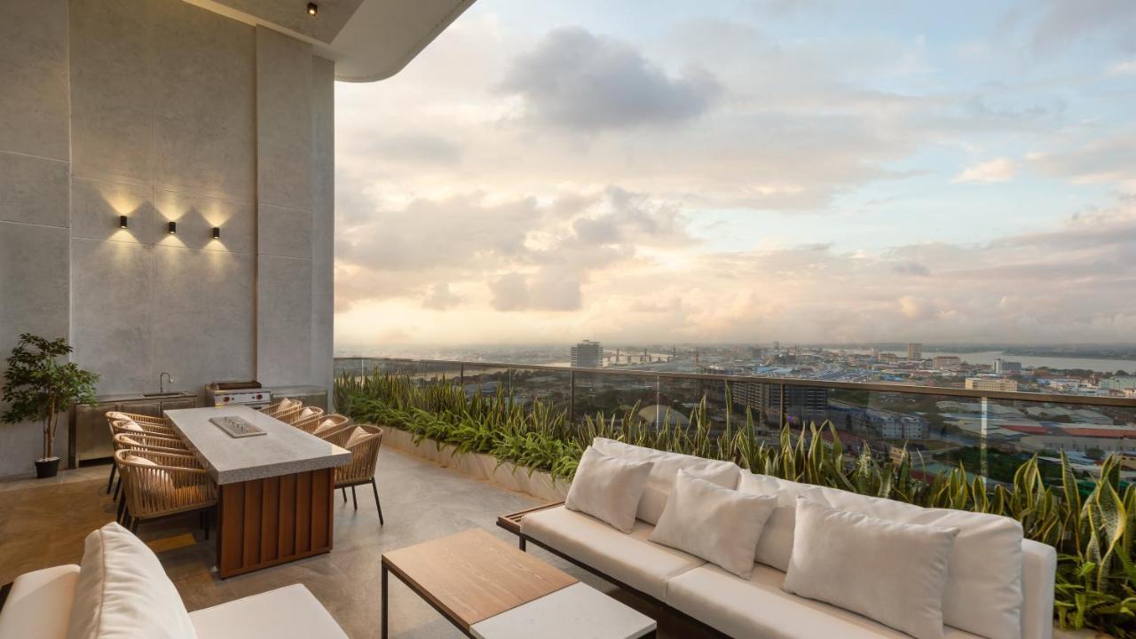 The Peninsula Phnom Penh Hotel Ngoại thất bức ảnh